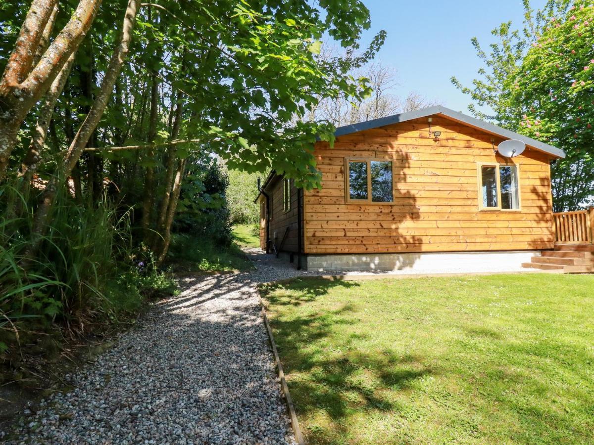 Lodge Two Truro Exterior photo